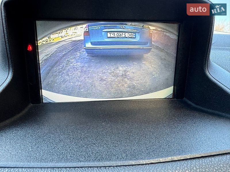 Седан Renault Fluence 2015 в Яворове