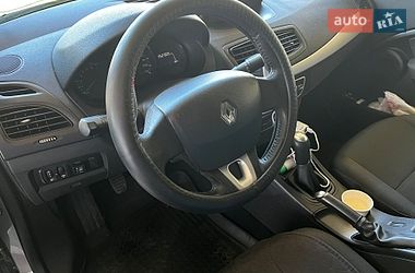 Седан Renault Fluence 2011 в Киеве