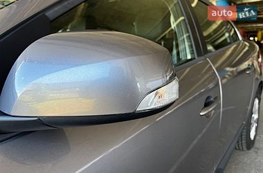 Седан Renault Fluence 2011 в Киеве