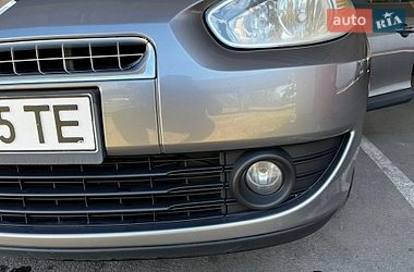 Седан Renault Fluence 2011 в Киеве