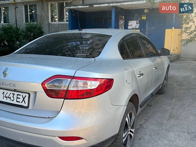 Седан Renault Fluence 2013 в Кропивницком