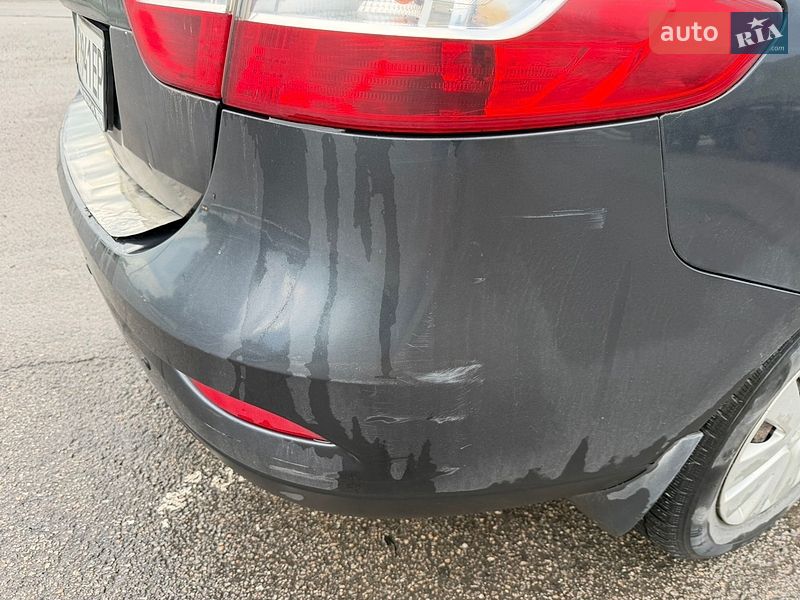 Седан Renault Fluence 2011 в Днепре