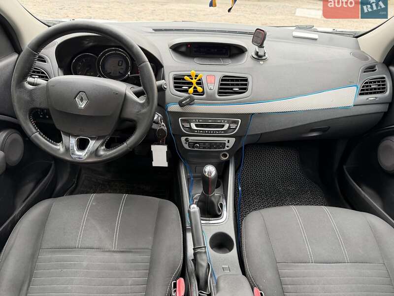 Седан Renault Fluence 2015 в Киеве