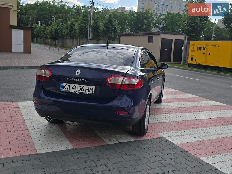 Седан Renault Fluence 2011 в Киеве