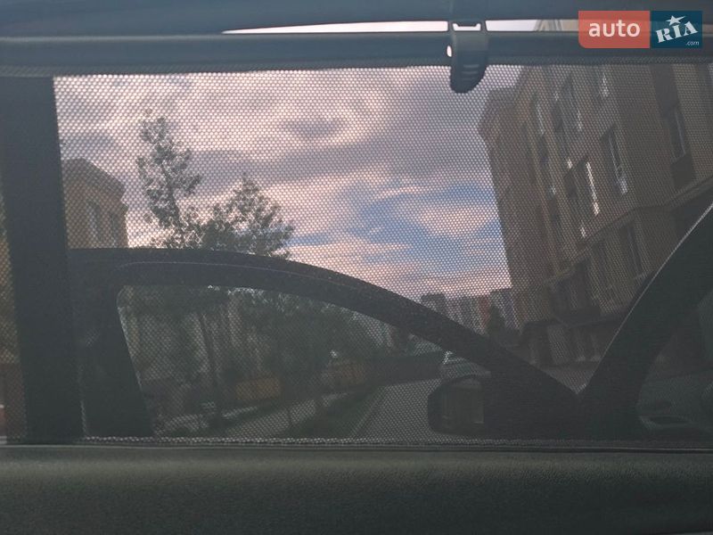 Седан Renault Fluence 2011 в Киеве