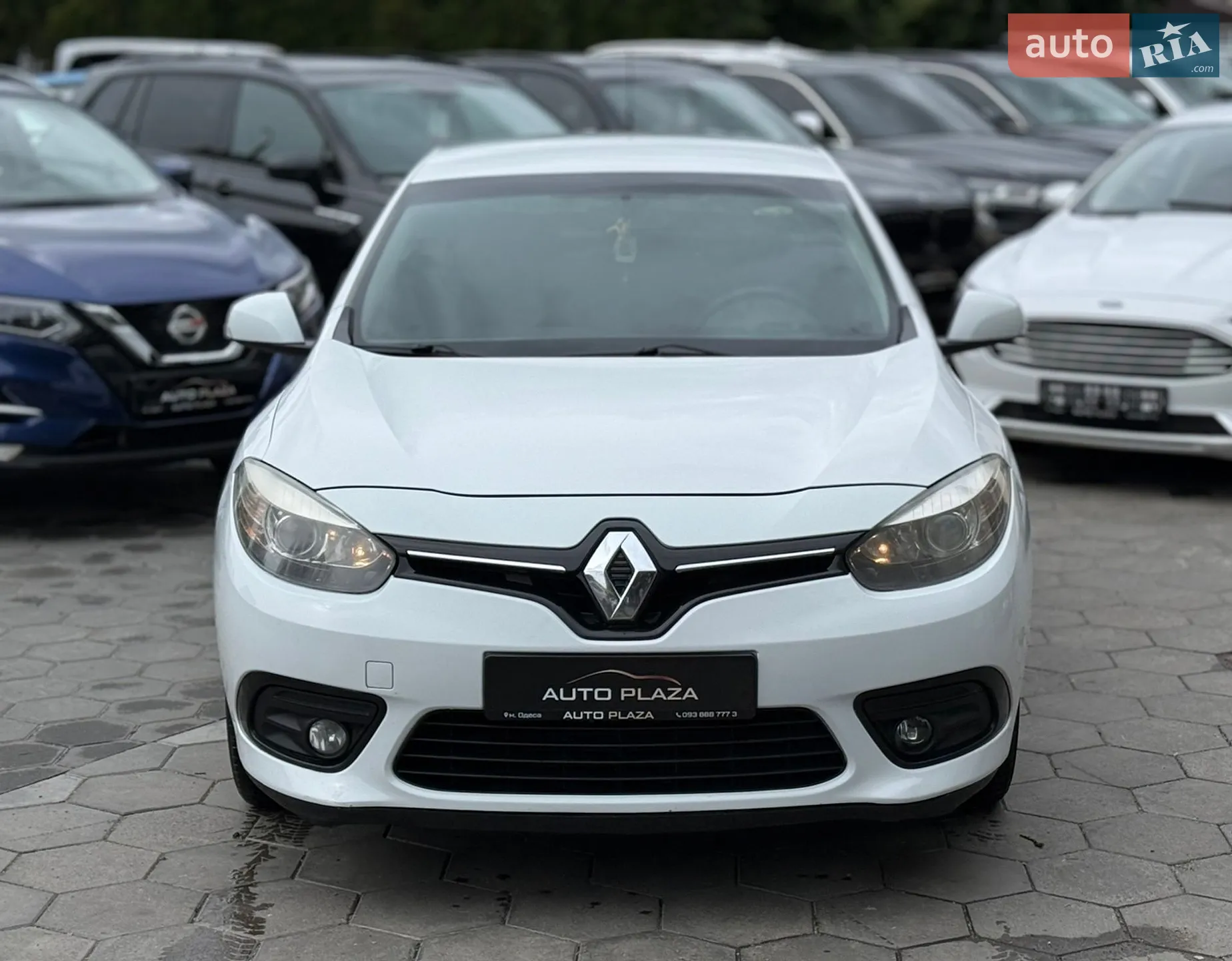 2015 Renault Fluence - мініатюра 2