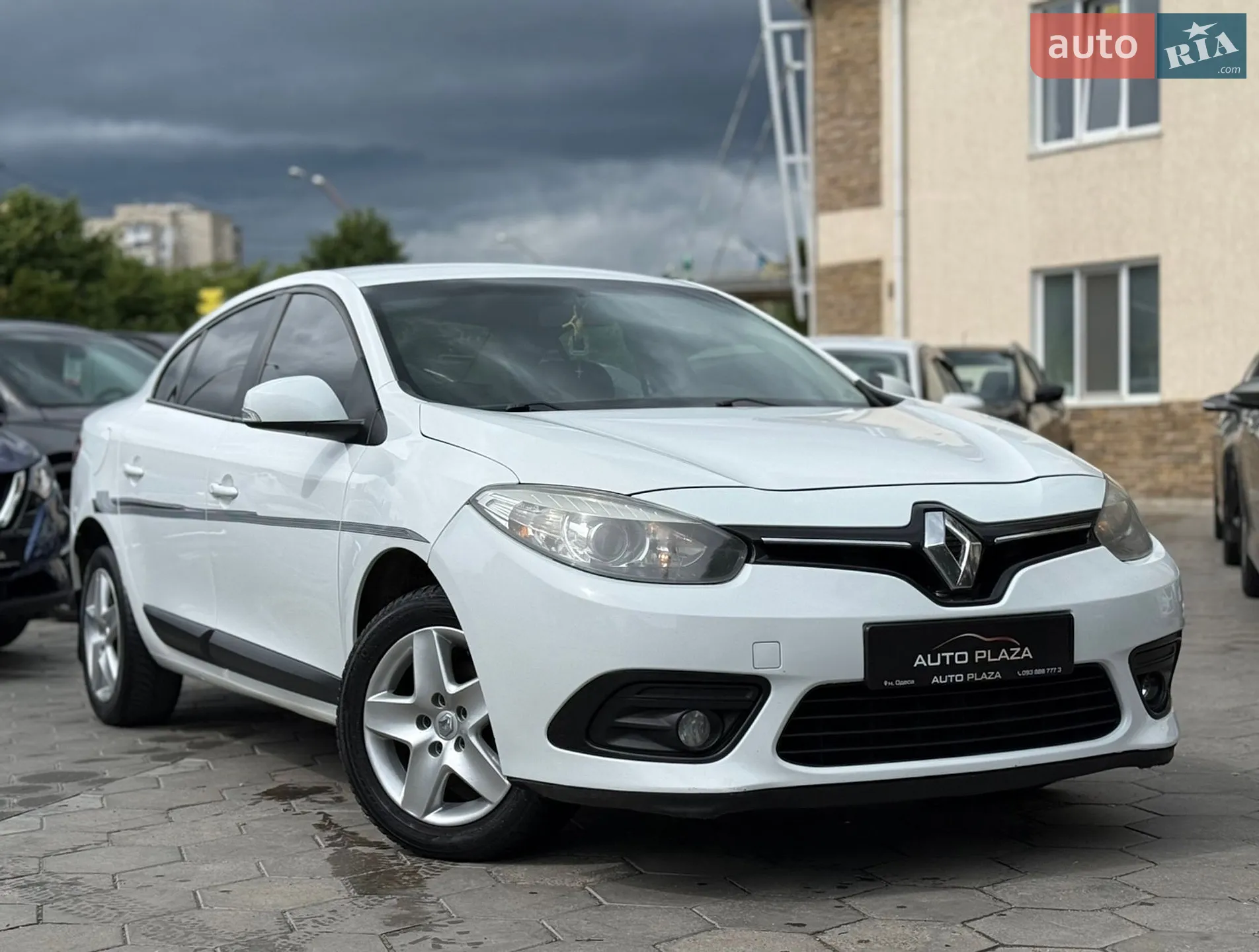 2015 Renault Fluence - мініатюра 14