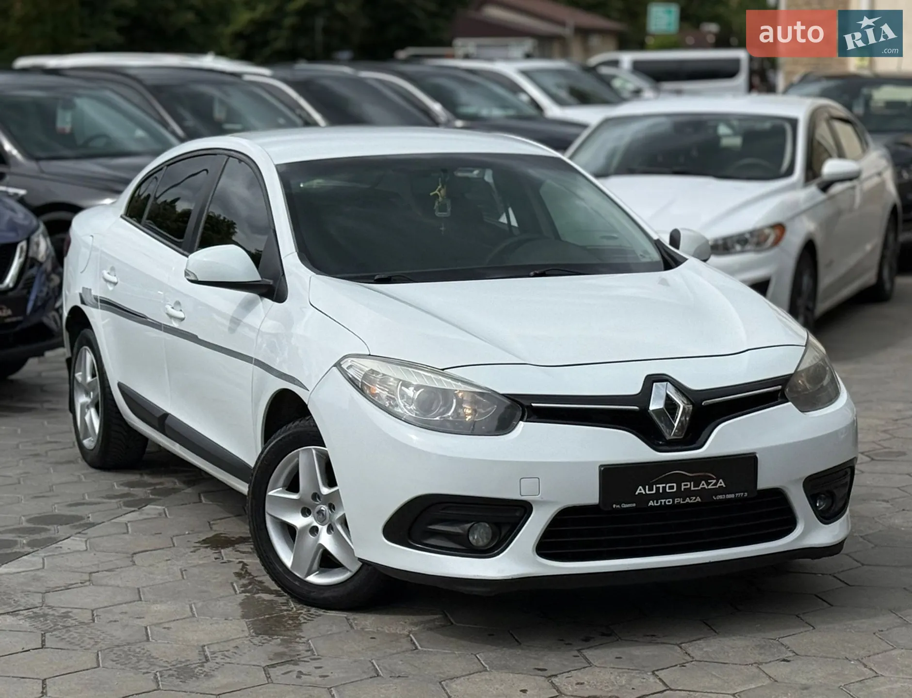 2015 Renault Fluence - мініатюра 17