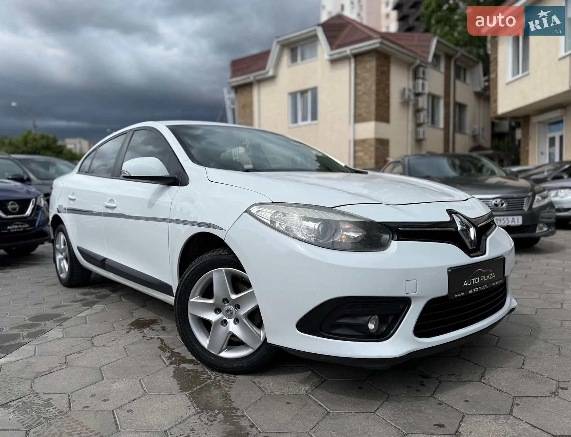 2015 Renault Fluence - мініатюра 12