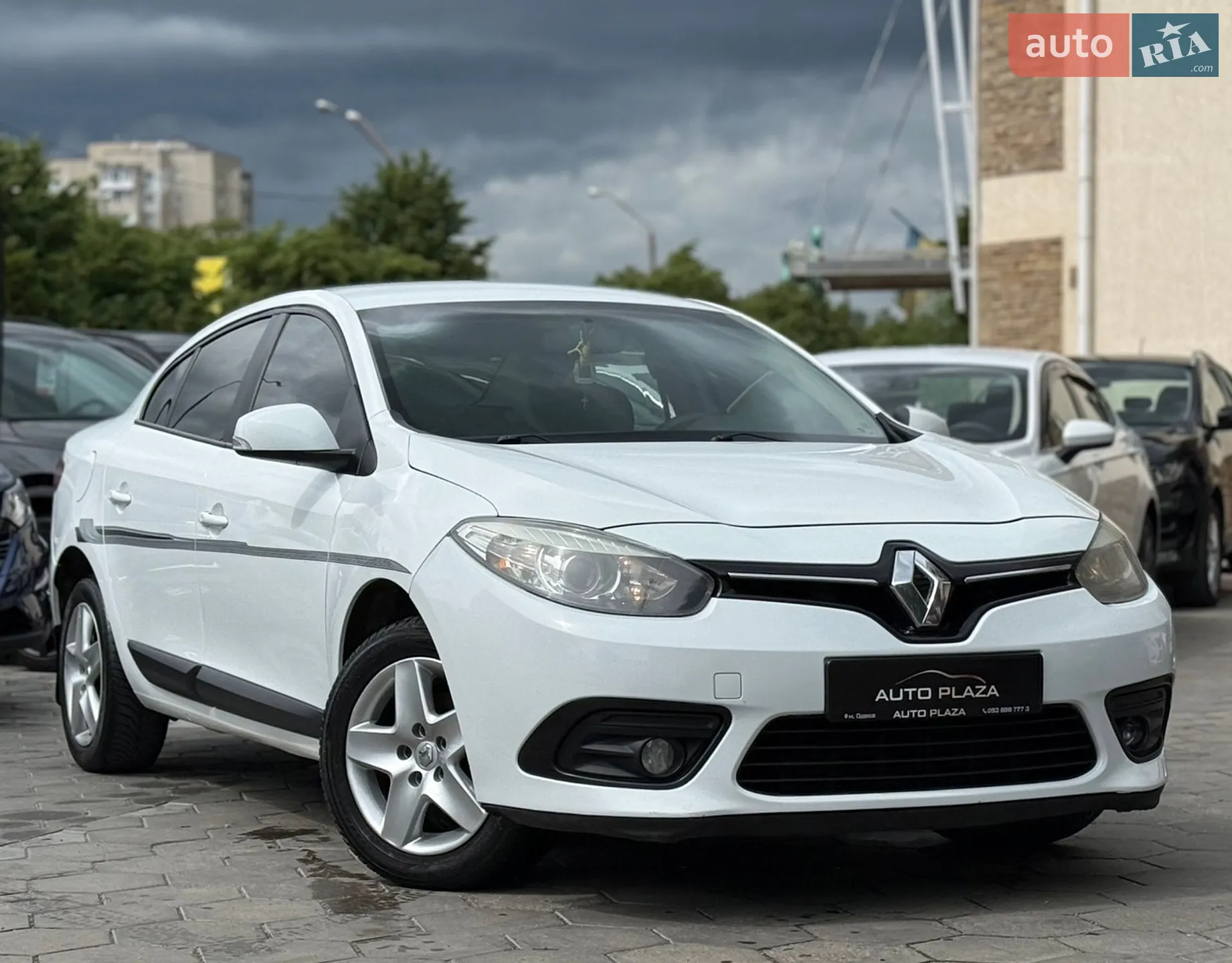 2015 Renault Fluence - мініатюра 18