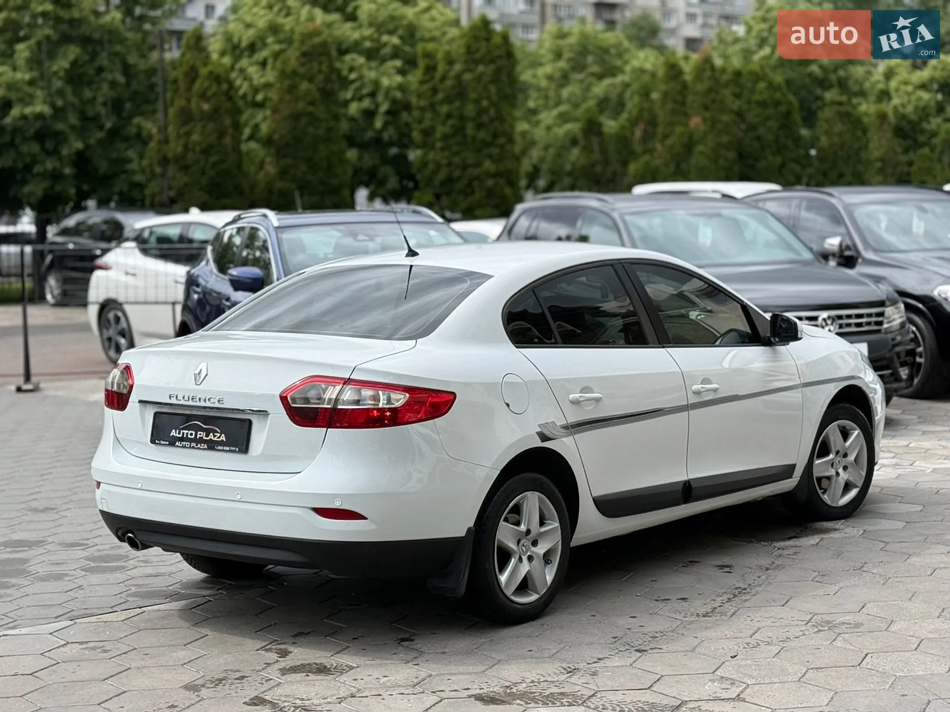 2015 Renault Fluence - мініатюра 23