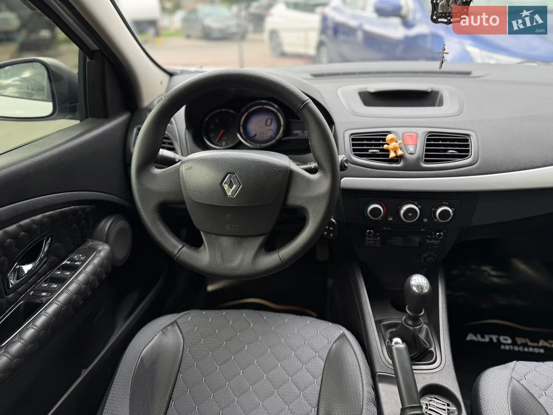 2015 Renault Fluence - мініатюра 43
