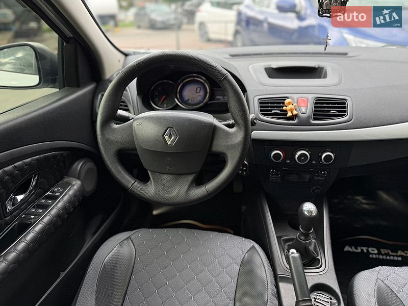 Седан Renault Fluence 2015 в Одесі