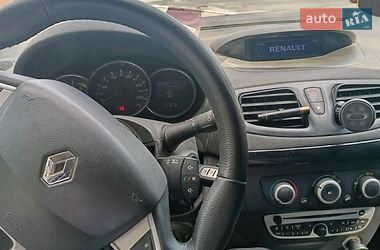 Седан Renault Fluence 2012 в Чернівцях