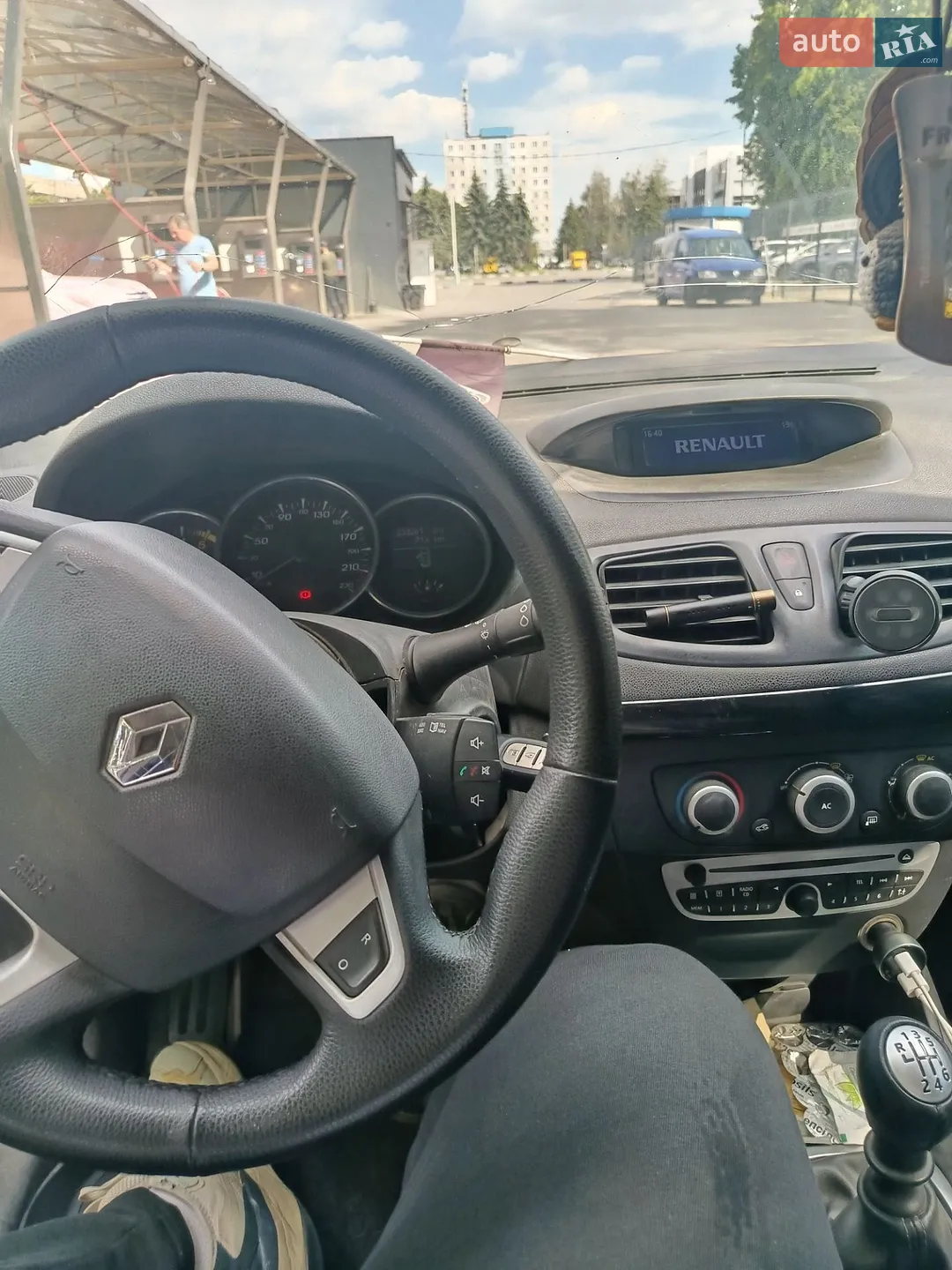 2012 Renault Fluence - мініатюра 3