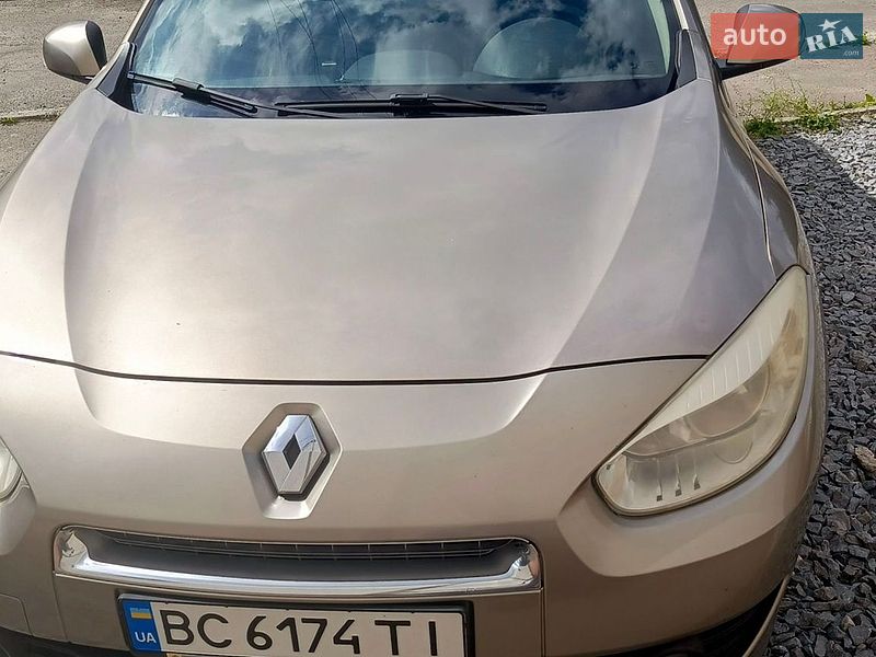 Седан Renault Fluence 2010 в Львові фото 11 Седан Renault Fluence 2010 в Львові
