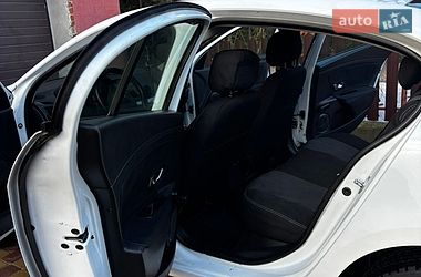 Седан Renault Fluence 2013 в Львові