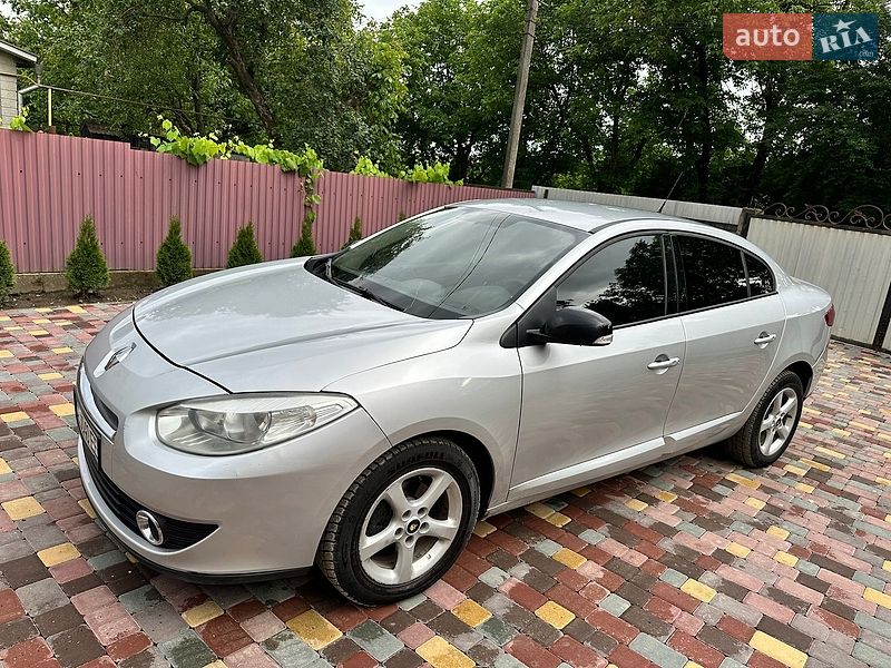 Седан Renault Fluence 2012 в Чернівцях фото Седан Renault Fluence 2012 в Чернівцях