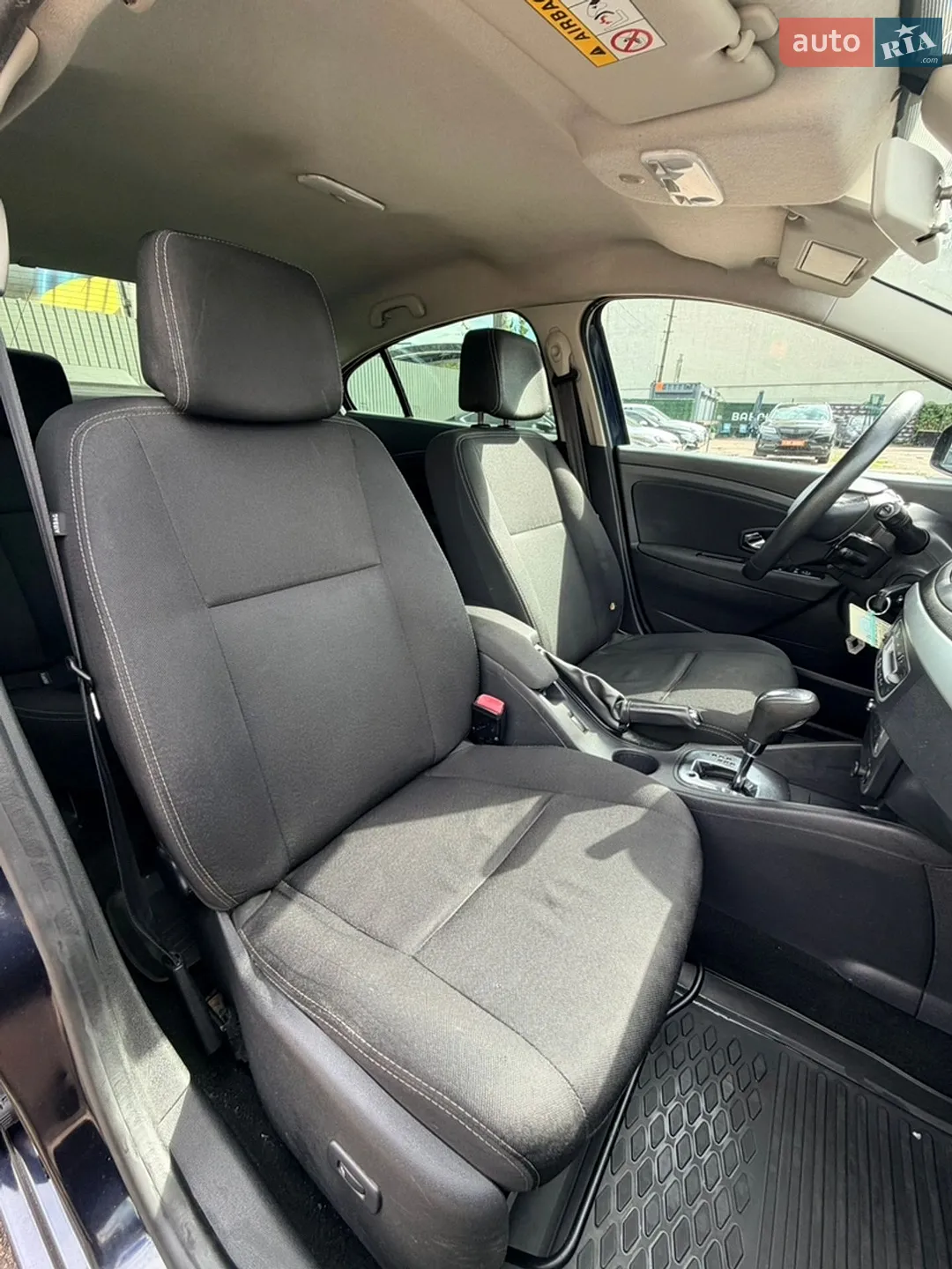2014 Renault Fluence - мініатюра 19