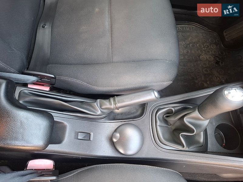 Седан Renault Fluence 2010 в Черкассах фото 24 Седан Renault Fluence 2010 в Черкассах