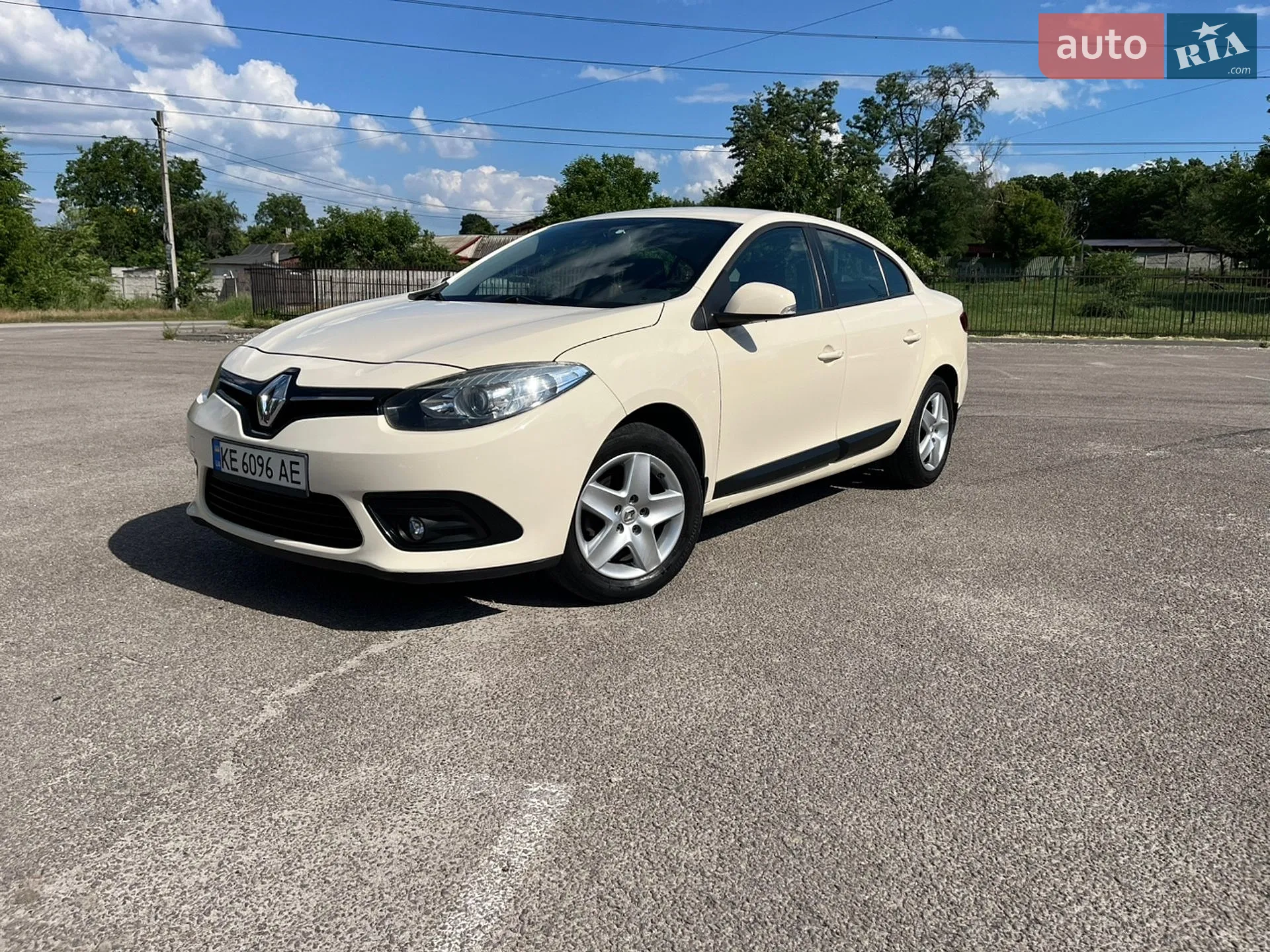 2016 Renault Fluence - мініатюра 3