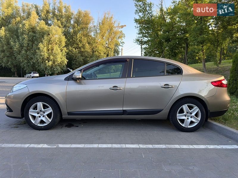 Седан Renault Fluence 2015 в Хмельницькому