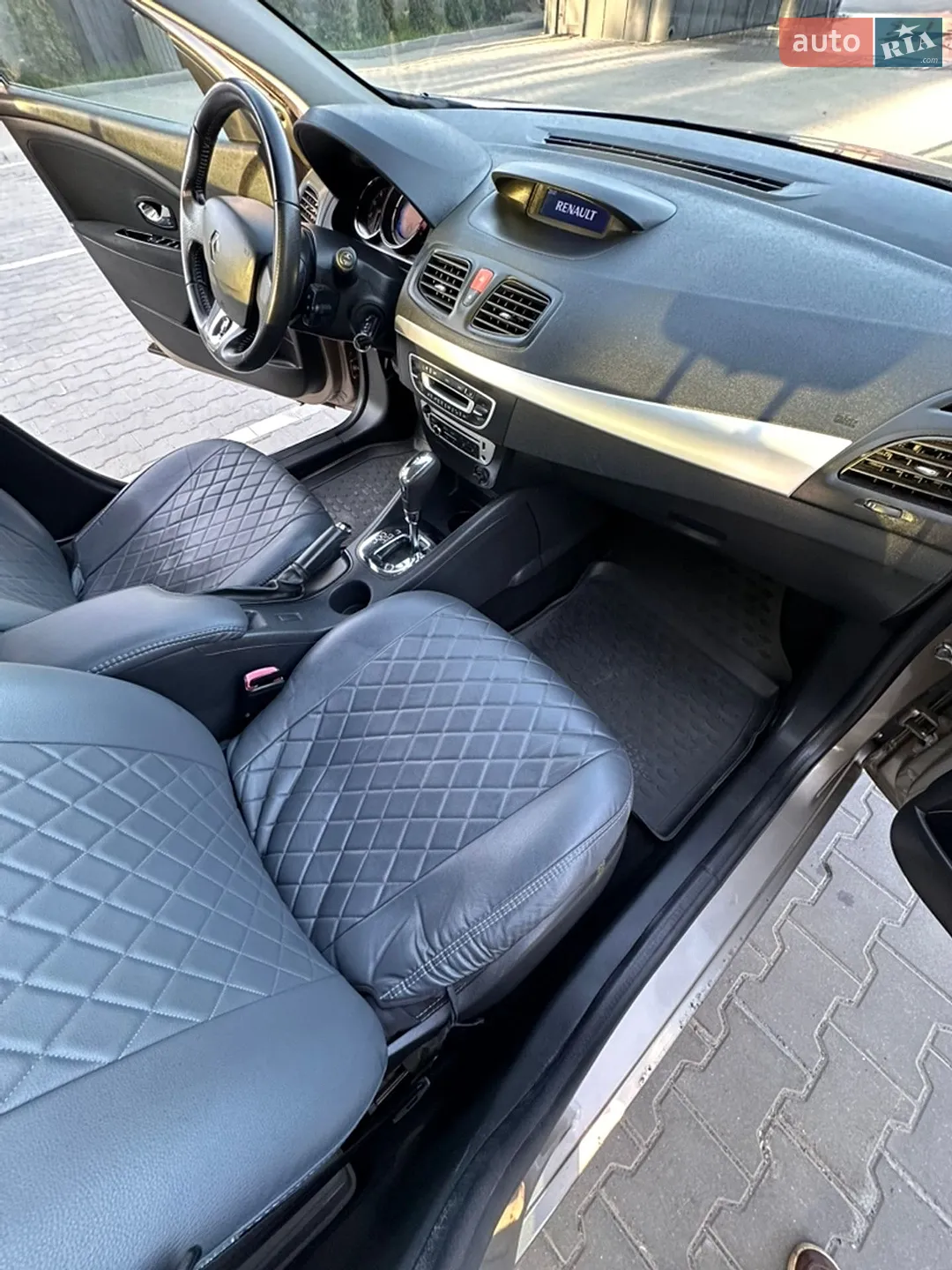 2015 Renault Fluence - мініатюра 48