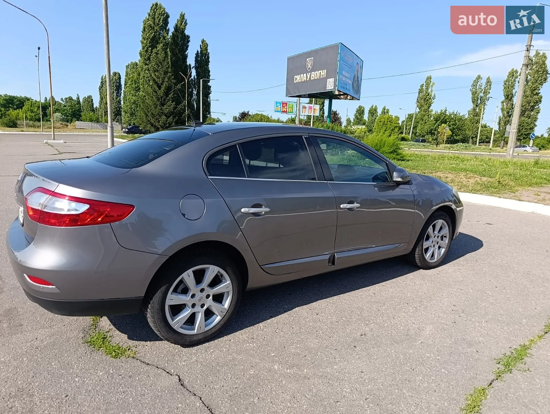 Renault Fluence 2010 VIN VF1LZBG0T42798469 фото оголошення 8 з 34