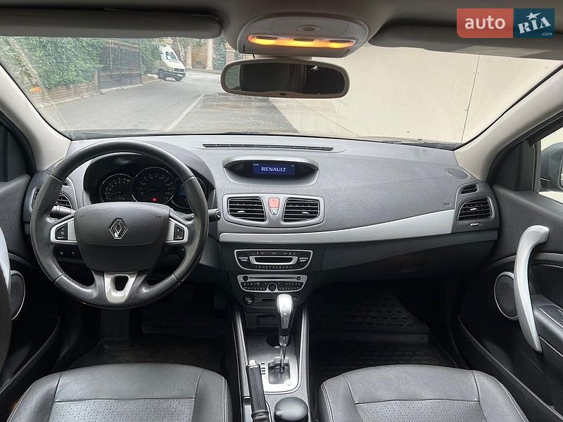 Седан Renault Fluence 2011 в Запоріжжі