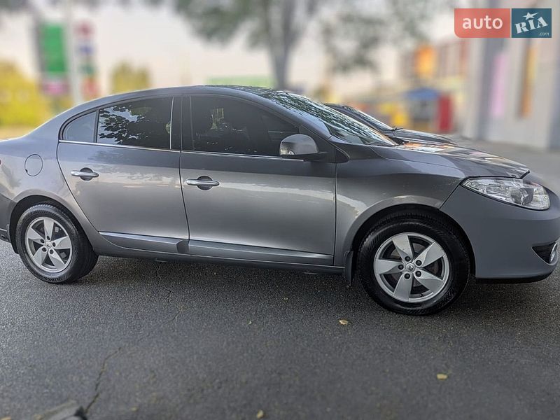 Седан Renault Fluence 2011 в Дніпрі фото 5 Седан Renault Fluence 2011 в Дніпрі