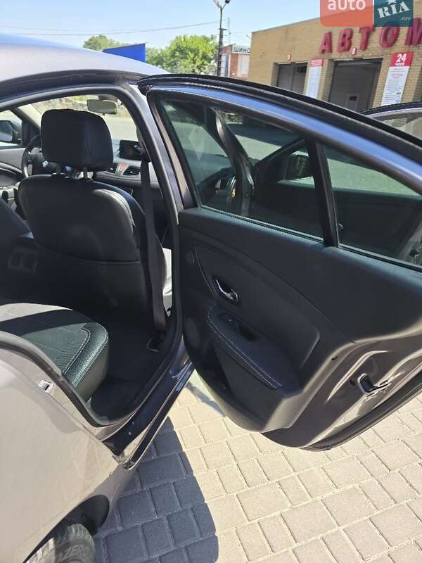 Седан Renault Fluence 2015 в Запоріжжі