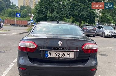 Седан Renault Fluence 2010 в Киеве