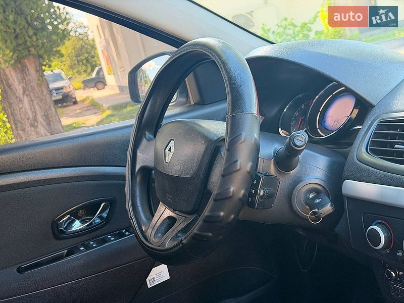 Седан Renault Fluence 2016 в Ахтырке