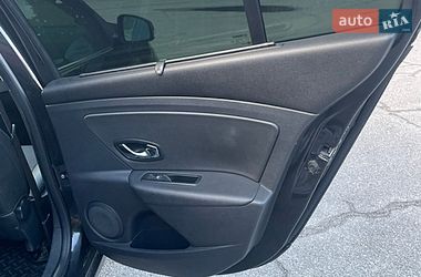 Седан Renault Fluence 2012 в Умани