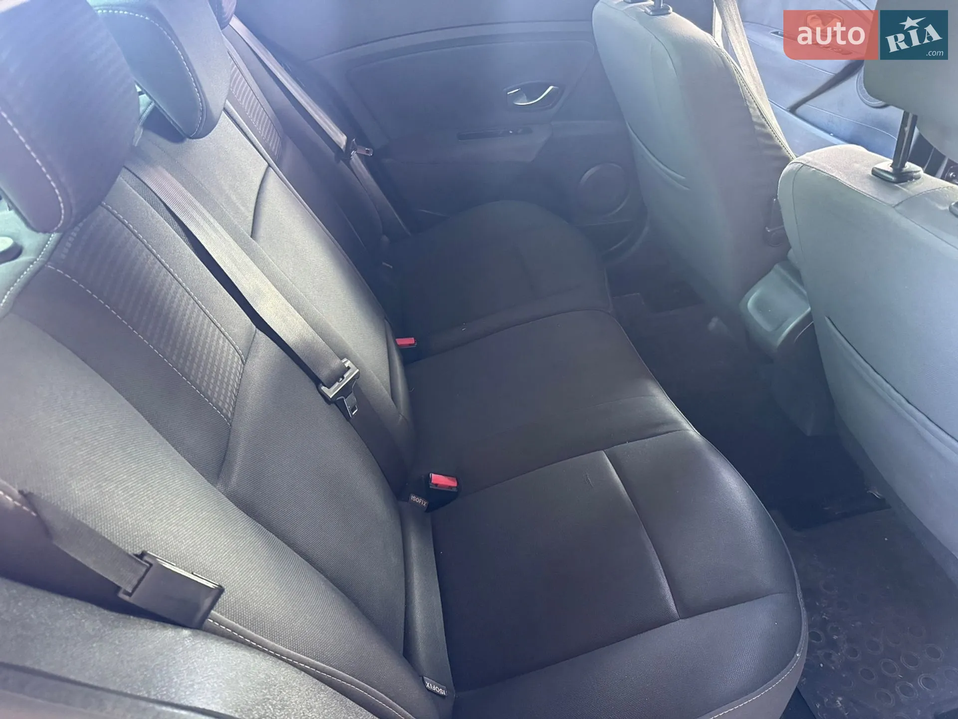 2011 Renault Fluence - мініатюра 15
