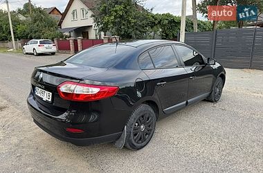 Седан Renault Fluence 2011 в Тячеве