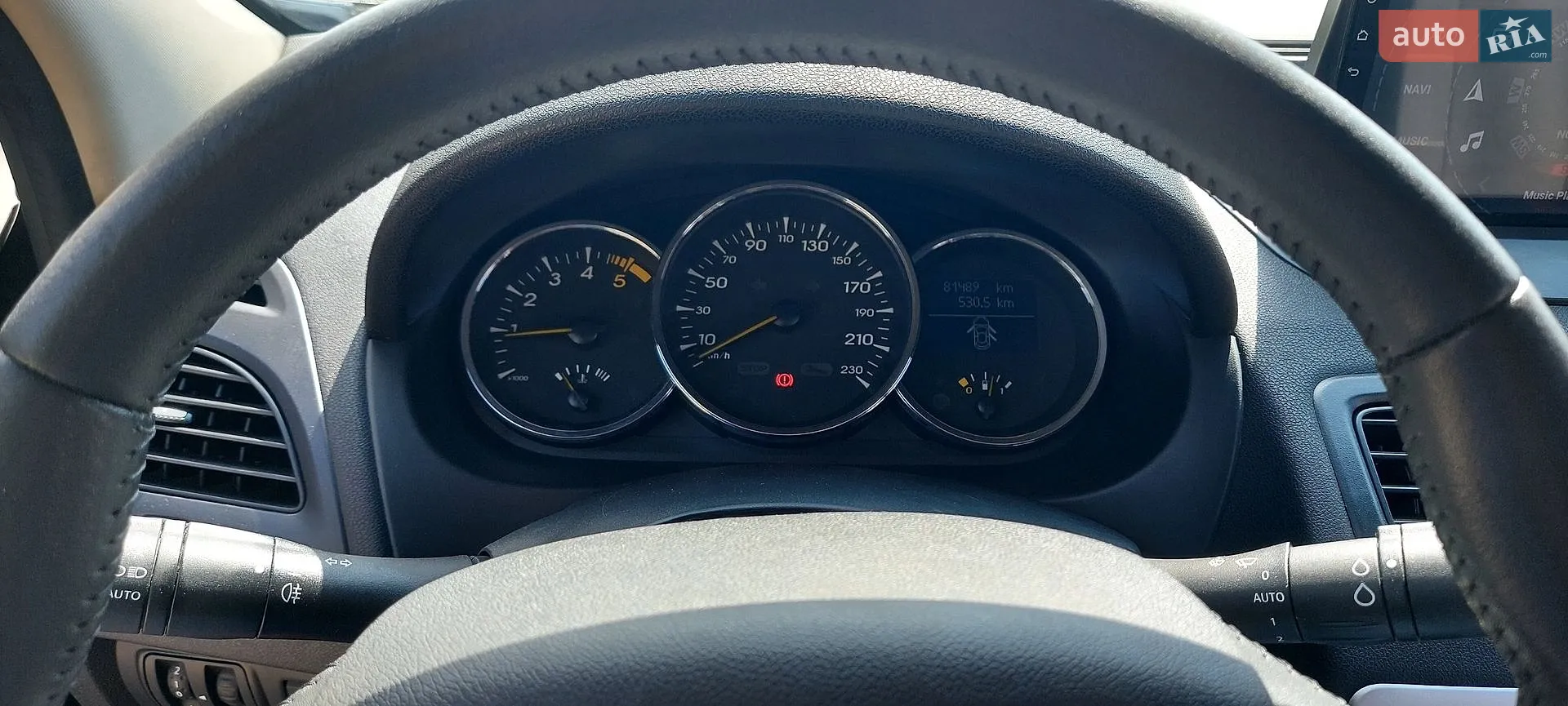 2011 Renault Fluence - мініатюра 9