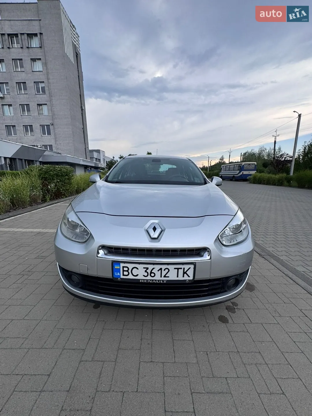 2010 Renault Fluence - мініатюра 10