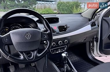 Седан Renault Fluence 2010 в Львові