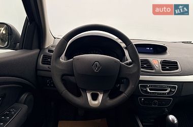 Седан Renault Fluence 2011 в Киеве