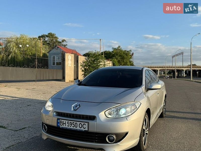Renault Fluence 2011 Renault Fluence 2011