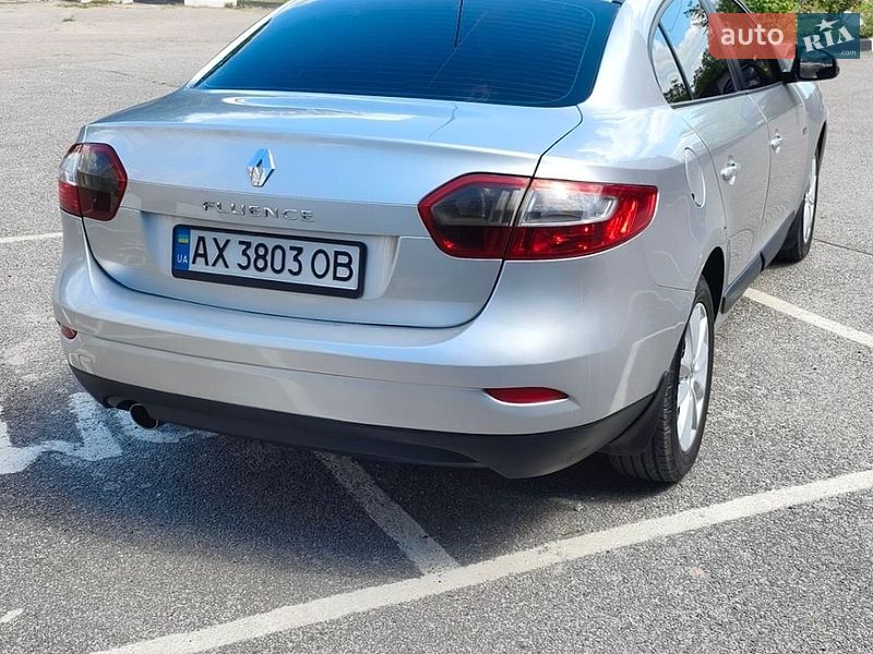 Седан Renault Fluence 2011 в Харкові