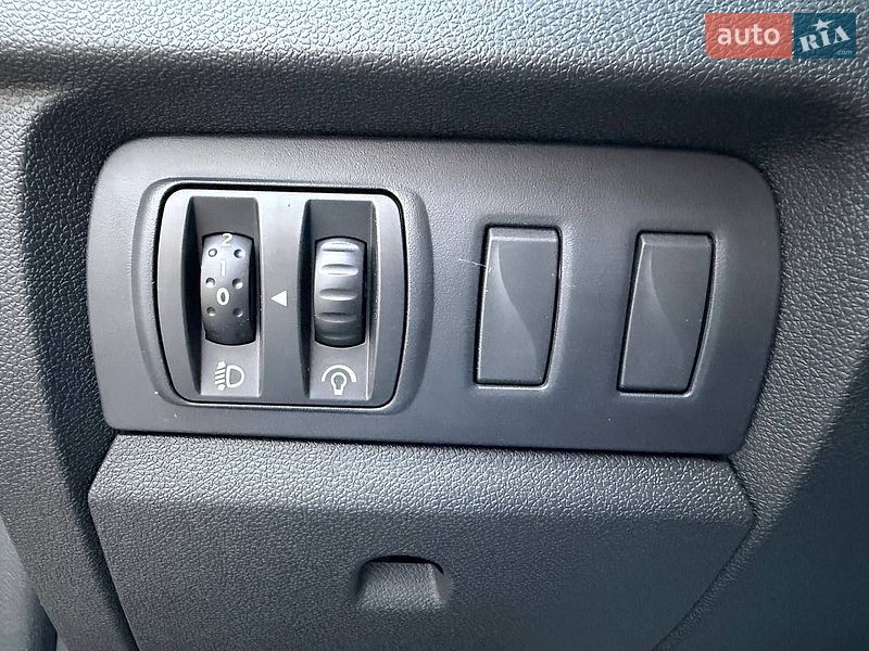 Седан Renault Fluence 2013 в Киеве
