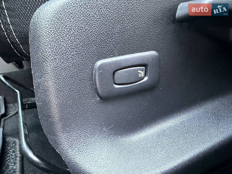 Седан Renault Fluence 2013 в Киеве