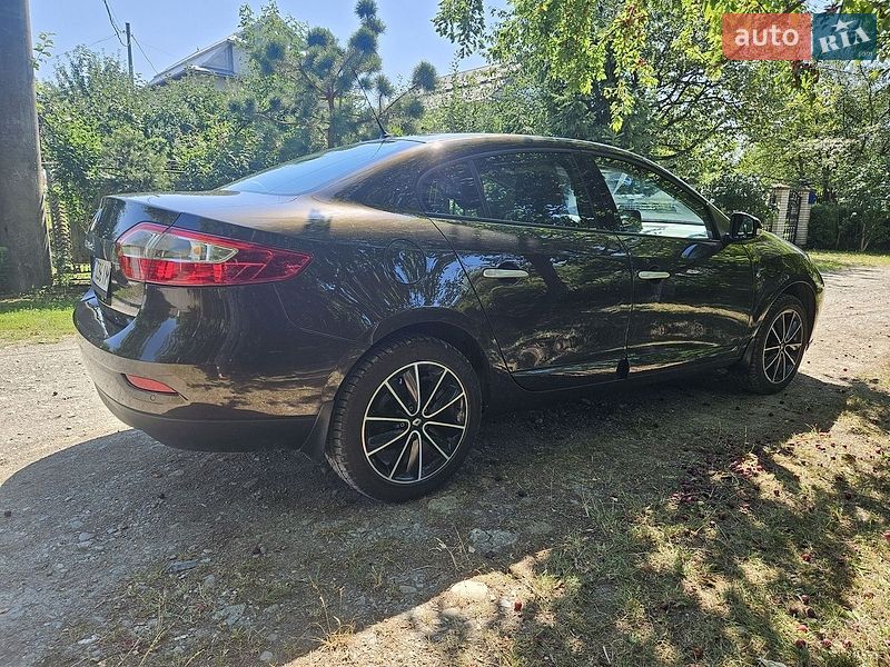 Седан Renault Fluence 2012 в Коломиї