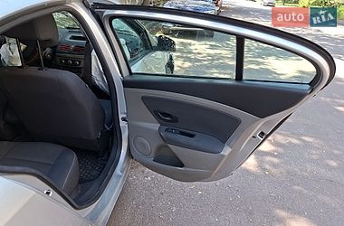 Седан Renault Fluence 2010 в Киеве