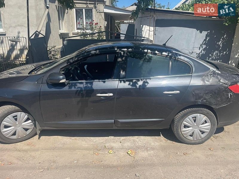 Седан Renault Fluence 2010 в Умани фото 2 Седан Renault Fluence 2010 в Умани