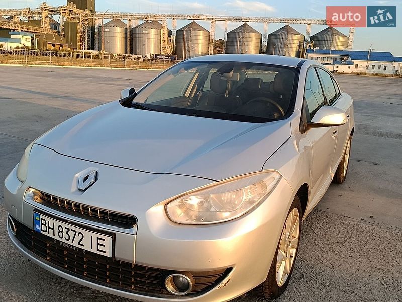 Седан Renault Fluence 2011 в Вознесенске