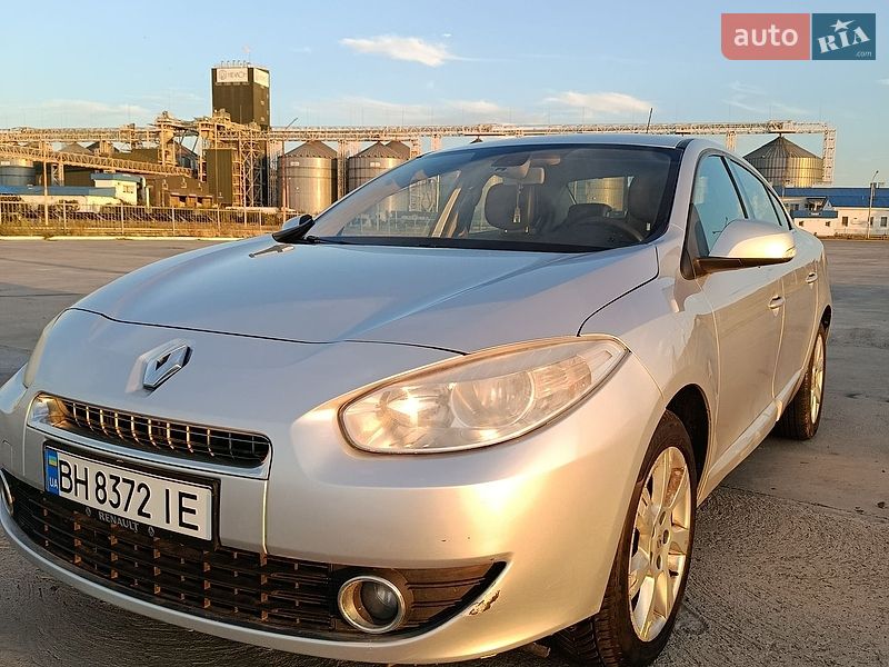 Седан Renault Fluence 2011 в Вознесенске