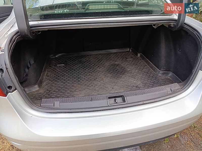 Седан Renault Fluence 2011 в Вознесенске